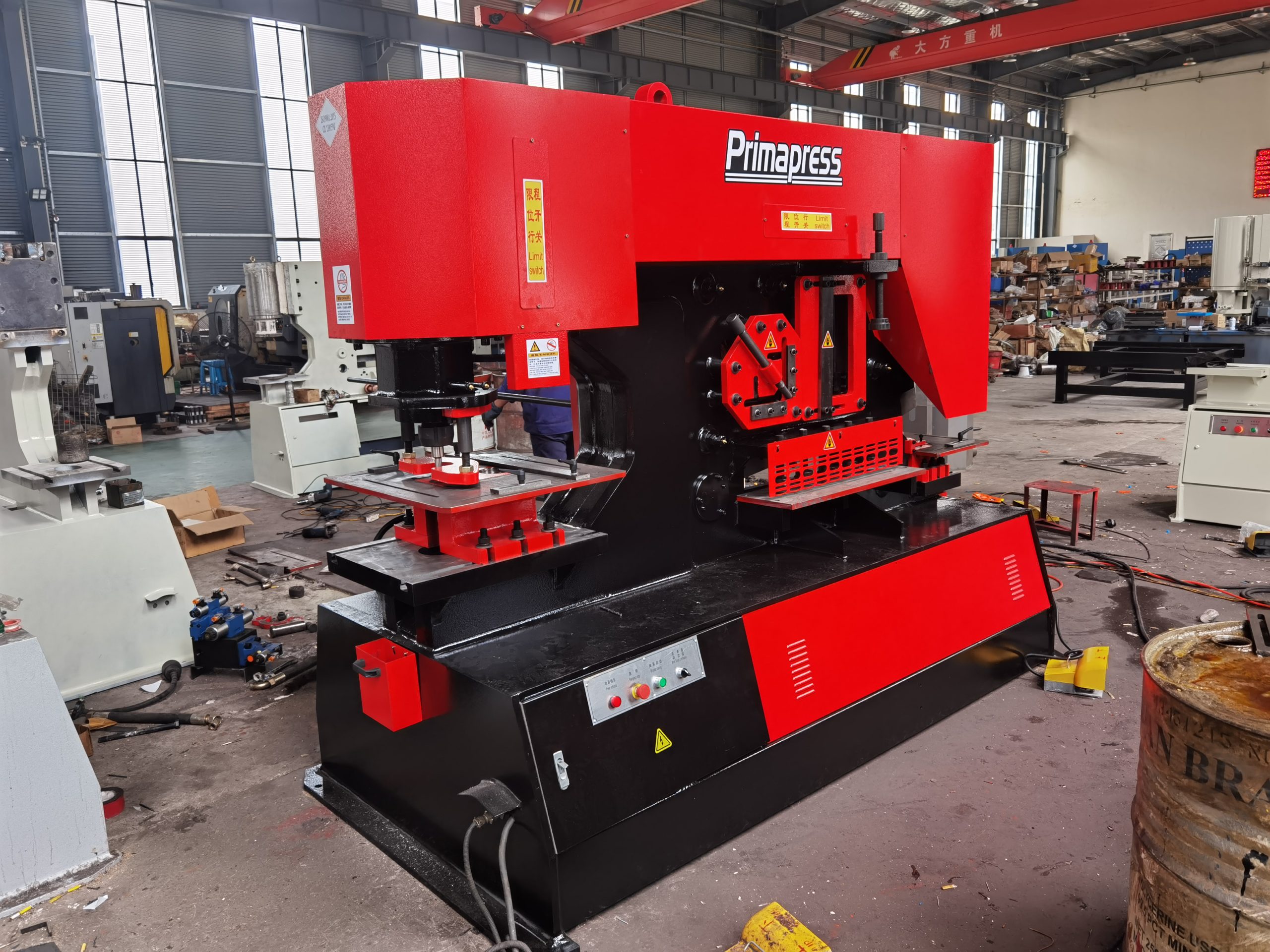 Precautions for using hydraulic punching and shearing ironworker machines 3